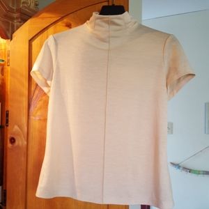 Seamed Funnel neck fitted top